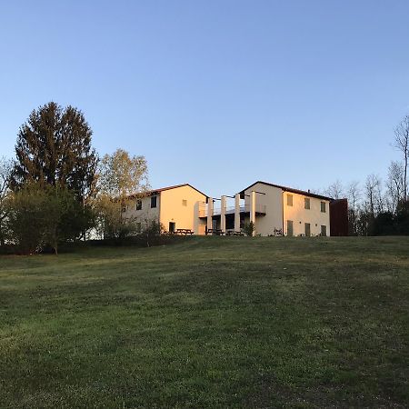 Ostello Cascina Monte Diviso Gallarate Esterno foto