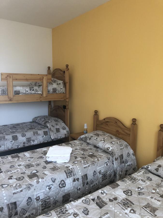 Ostello Cascina Monte Diviso Gallarate Esterno foto